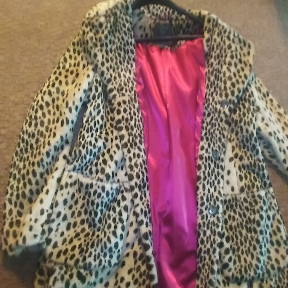 Guess Leopard Print Faux Fur Coat